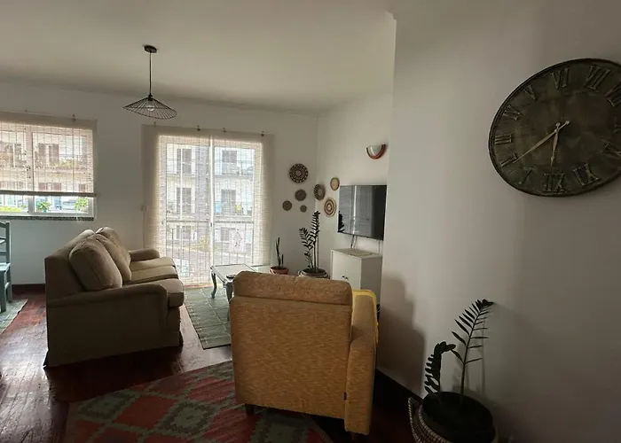 Apartment Sea View Retreat *